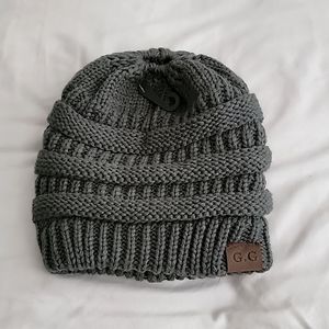 NWT Ponytail Beanie